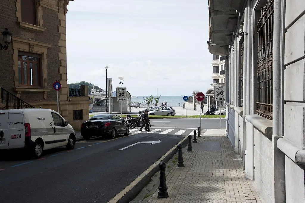 Pension Artea San Sebastian Spain
