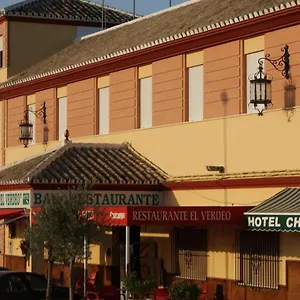 https://hotel-chamizo.es-andalucia.com